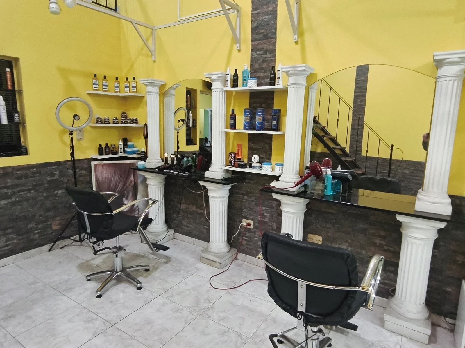 El sillón y el espejo